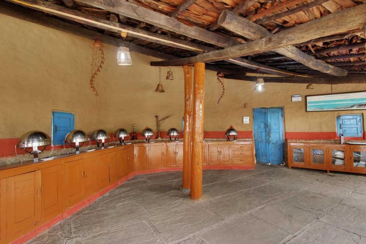 Vamoose Eco Lodge Chevron Kausani Bagian luar foto