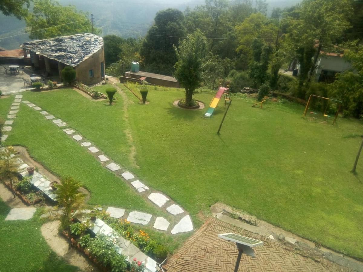 Vamoose Eco Lodge Chevron Kausani Bagian luar foto