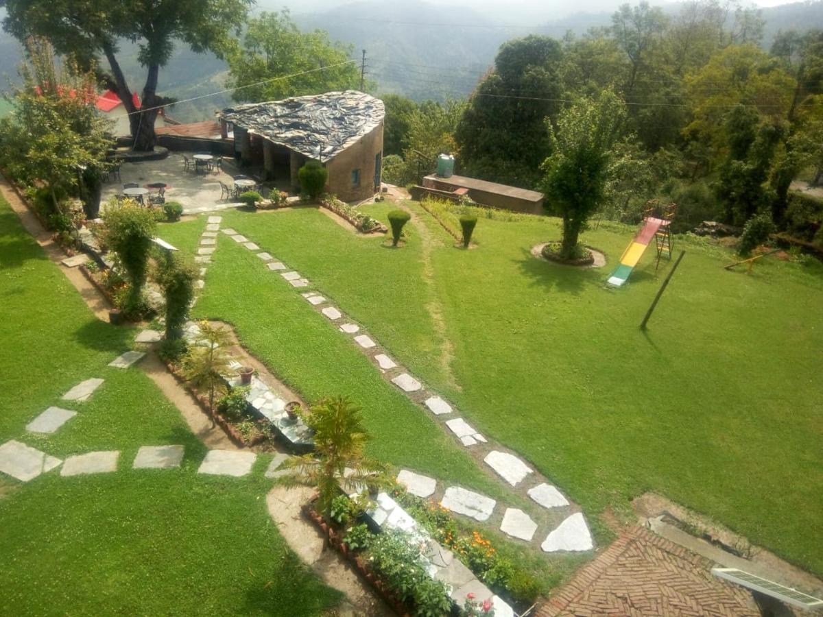 Vamoose Eco Lodge Chevron Kausani Bagian luar foto